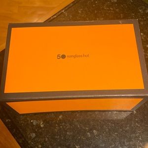 Sunglass hut box and bag